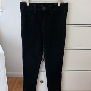 American Eagle Size 6 regular Jegging Black EUC